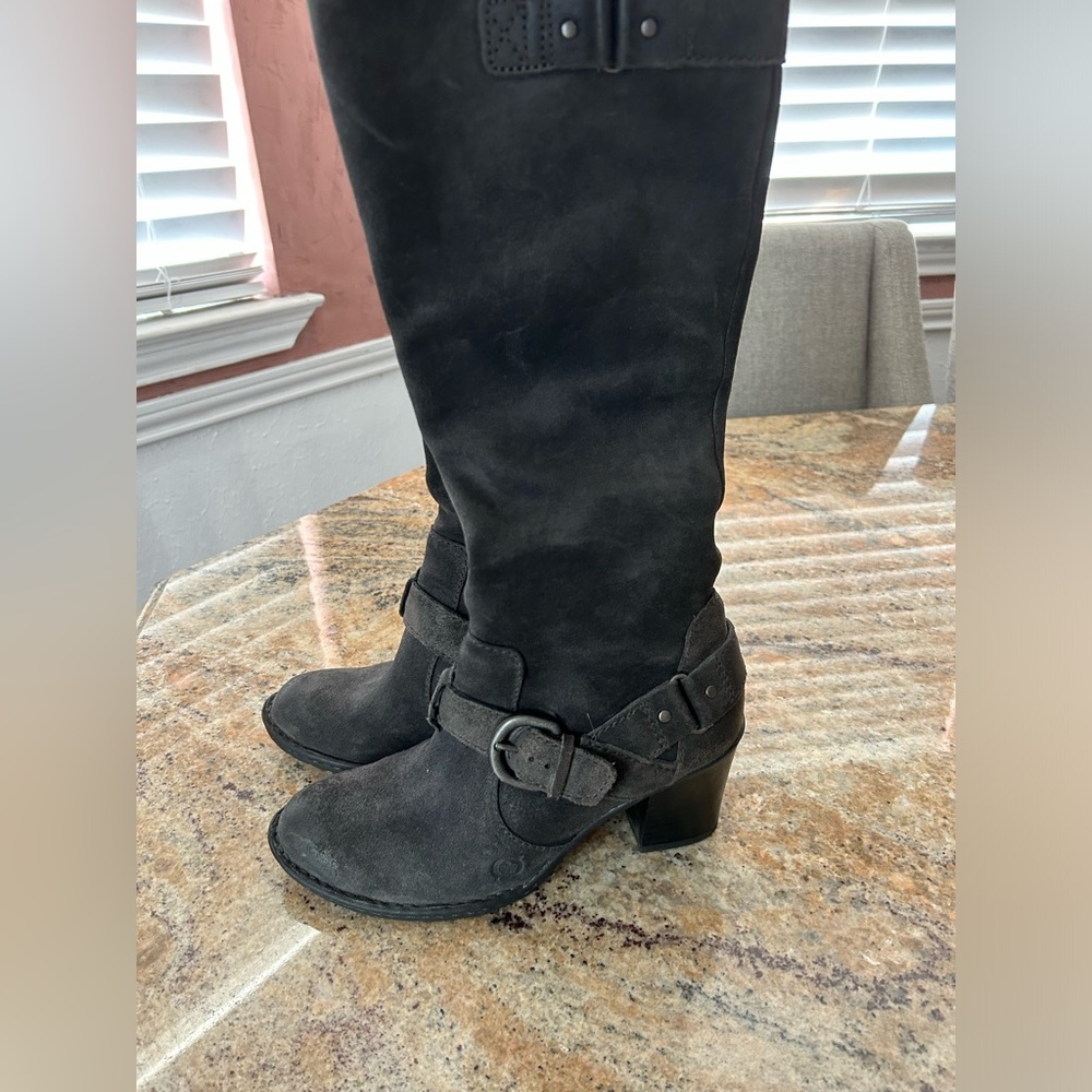 Born boots size 7